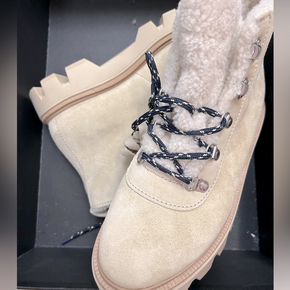 Quest Shearling Hiker Boots - Picture 9 of 11